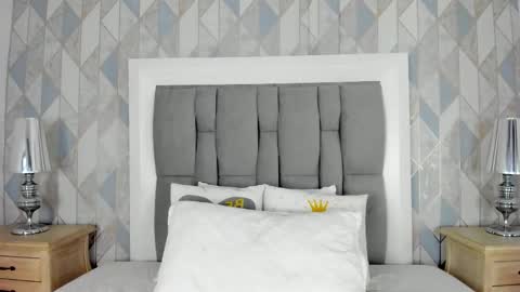 Snapshot of anais_cooper chatting on November 11, 11:32 am online show from November 11, 11:32 am