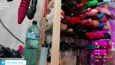       SING UP    JOIN FAN CLUB   FOLLOW     LIKE   online show from January 18, 7:39 pm