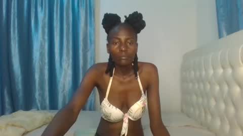 Analeia online show from February 12, 11:09 pm