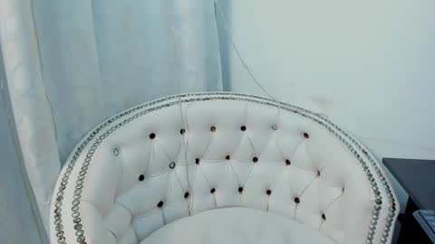 Snapshot of analia18_ chatting on March 6, 3:45 pm analia18  online show from March 6, 3:45 pm