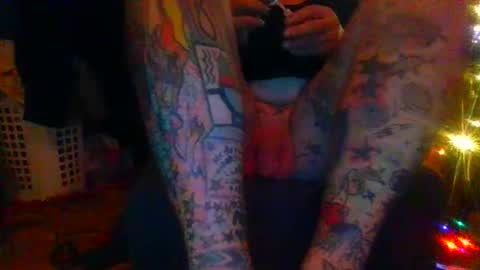 Snapshot of analwhore666 chatting on February 15, 8:13 am kinkylilanalslut online show from February 15, 8:13 am