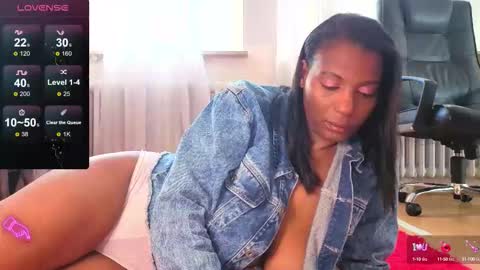 Snapshot of anamaar chatting on September 16, 7:09 am Ana online show from September 16, 7:09 am