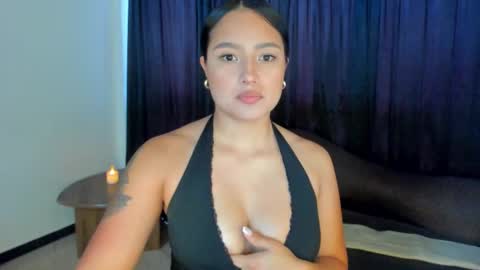 Snapshot of anamarieh chatting on November 12, 6:19 pm Ann online show from November 12, 6:19 pm