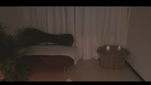 Ann online show from April 16, 6:52 pm