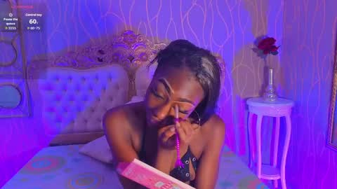 anamonroee online show from April 8, 8:09 pm