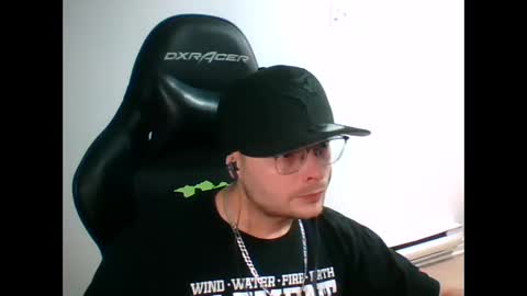 anarchyy1994 online show from April 13, 8:31 am