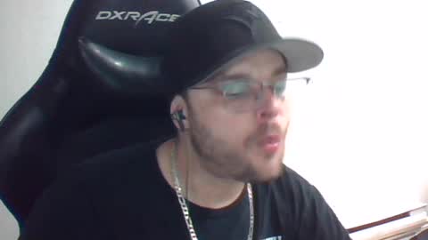 anarchyy1994 online show from June 16, 8:28 am