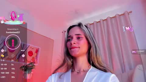 Snapshot of anaskinny chatting on March 6, 7:32 pm Ana online show from March 6, 7:32 pm