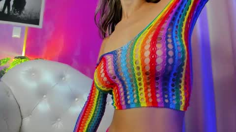 Snapshot of anaskinny chatting on September 20, 1:45 pm Ana online show from September 20, 1:45 pm