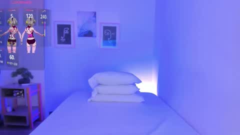 Snapshot of anastasia_lauren chatting on December 17, 8:26 pm Ana online show from December 17, 8:26 pm