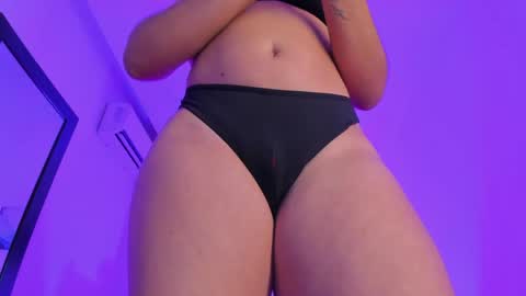 Ana online show from April 13, 7:52 pm