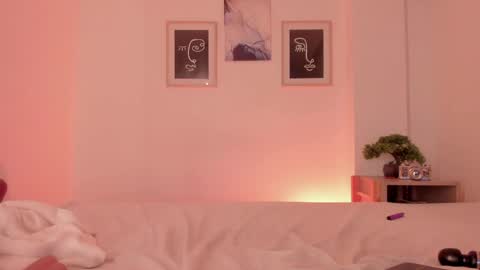 Ana online show from May 31, 7:26 am