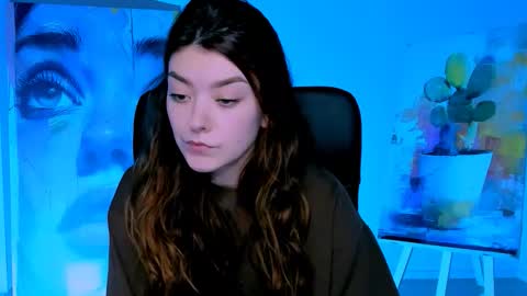 Ana online show from November 25, 1:22 pm