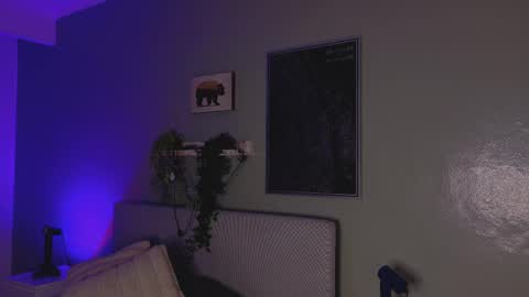 Kendra  online show from March 31, 10:04 am