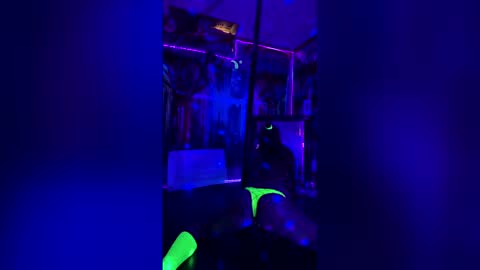 anavrinjae online show from April 18, 4:33 pm