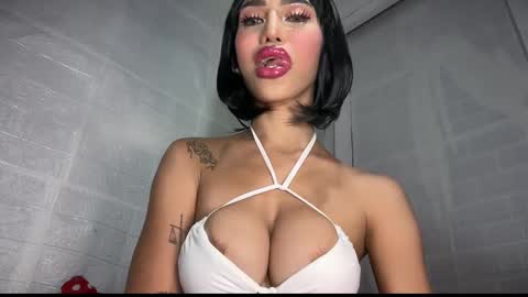 anawalters online show from February 7, 11:08 pm