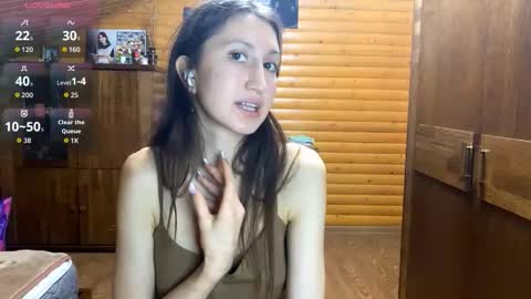 Snapshot of ancohill chatting on December 15, 5:17 pm Ashley Cooper online show from December 15, 5:17 pm