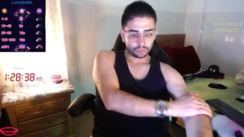 Snapshot of andders_ chatting on February 25, 6:28 pm Anders online show from February 25, 6:28 pm