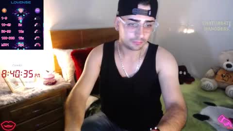 Snapshot of andders_ chatting on March 1, 1:40 am Anders online show from March 1, 1:40 am