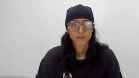 Snapshot of ander_basshall chatting on December 2, 3:34 am ander_basshall online show from December 2, 3:34 am