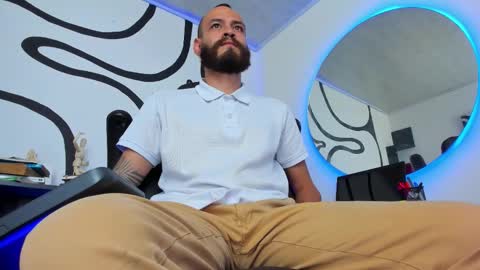 Andrs   -                   online show from October 5, 12:09 am