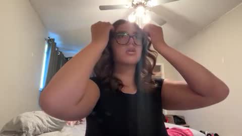 anditspinkxo online show from July 23, 7:56 pm
