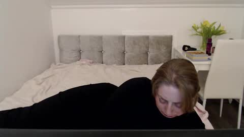 Snapshot of andorphina chatting on January 19, 4:38 am Andorphin online show from January 19, 4:38 am