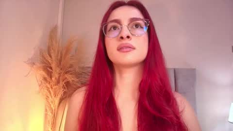 Snapshot of andracyruss chatting on September 22, 11:34 am Andra Cyrus online show from September 22, 11:34 am