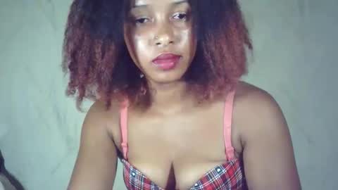 andre415913 online show from March 6, 5:42 pm