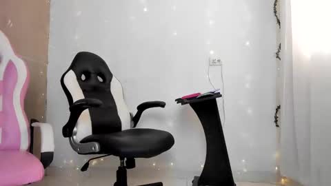 Snapshot of andre_lezcano chatting on September 14, 7:57 pm andre_lezcano online show from September 14, 7:57 pm