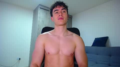 Andre Parker online show from April 17, 8:34 pm