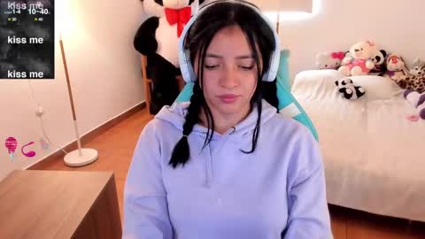 andrea_bonnie online show from February 17, 10:03 pm