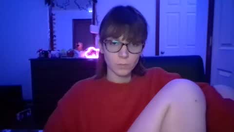 Snapshot of andrea_davenport chatting on January 9, 5:34 am andrea online show from January 9, 5:34 am