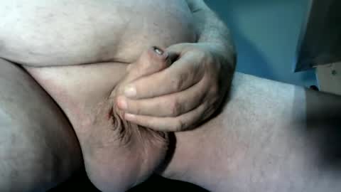 Snapshot of andreas40cc chatting on July 1, 11:34 am Andreas40CC online show from July 1, 11:34 am