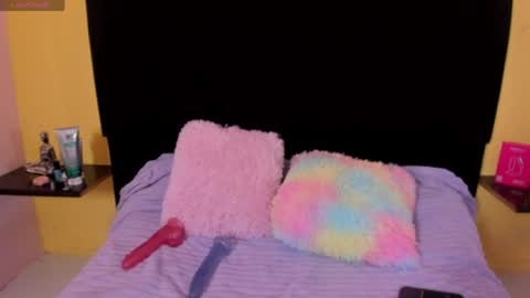 andreasilva_ online show from April 13, 7:41 pm