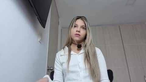 andreau 19 online show from March 9, 1:37 pm