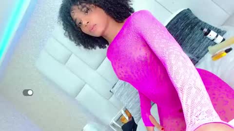 Snapshot of andreayano chatting on September 21, 5:53 am andreayano online show from September 21, 5:53 am