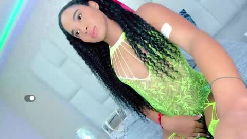 Snapshot of andreayano chatting on November 9, 5:17 am andreayano online show from November 9, 5:17 am