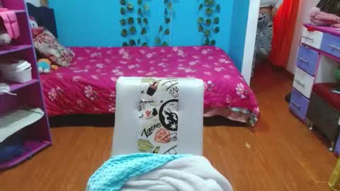 Snapshot of andrebigboobs chatting on November 30, 12:20 pm Andre online show from November 30, 12:20 pm