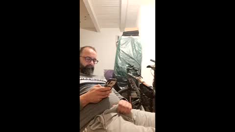 Andre online show from April 4, 8:17 pm