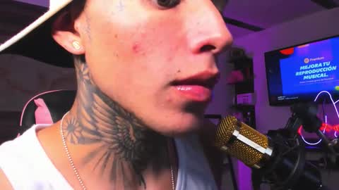 andrees_s online show from March 19, 1:15 pm