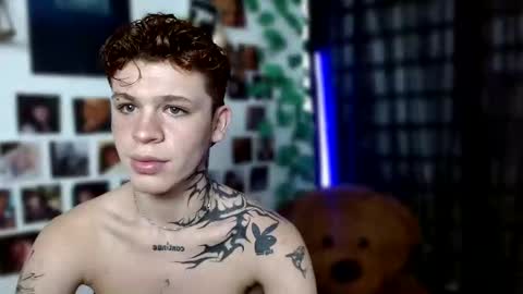 Snapshot of andreewwolffman chatting on January 29, 4:08 pm Andrew online show from January 29, 4:08 pm