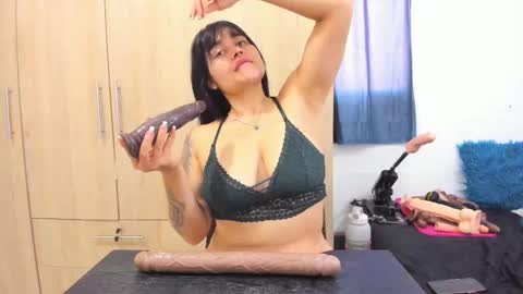 yudith online show from February 11, 3:39 pm