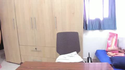 yudith online show from May 15, 7:43 pm