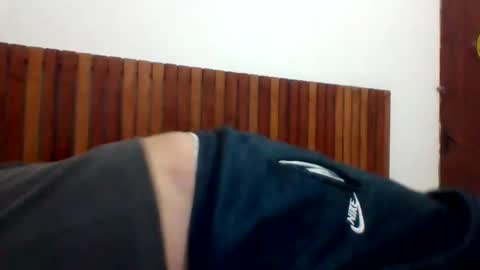 Snapshot of andreloko123 chatting on May 17, 10:06 pm andreloko123 online show from May 17, 10:06 pm
