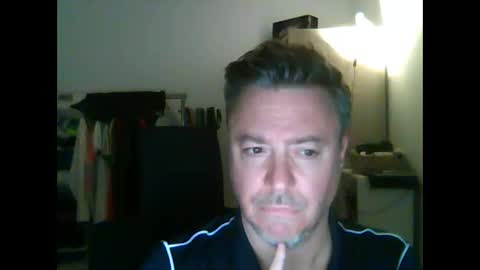 Snapshot of andreo666 chatting on September 28, 8:03 pm Benfica Boy online show from September 28, 8:03 pm