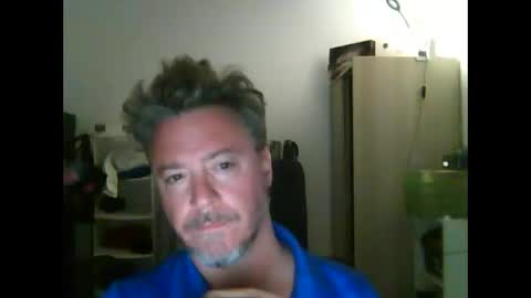 Snapshot of andreo666 chatting on June 2, 7:38 pm Benfica Boy online show from June 2, 7:38 pm