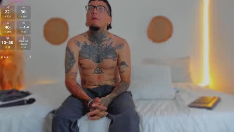 andreqjones online show from October 18, 2:40 pm