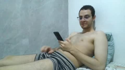andres129494 online show from March 30, 1:17 am
