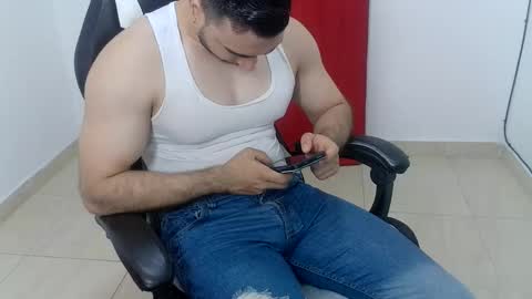 andres180950734 online show from September 15, 10:54 pm